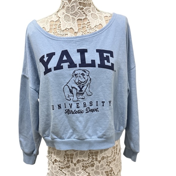 yale university Sweaters - Yale University Blue Sweatshirt sz XL